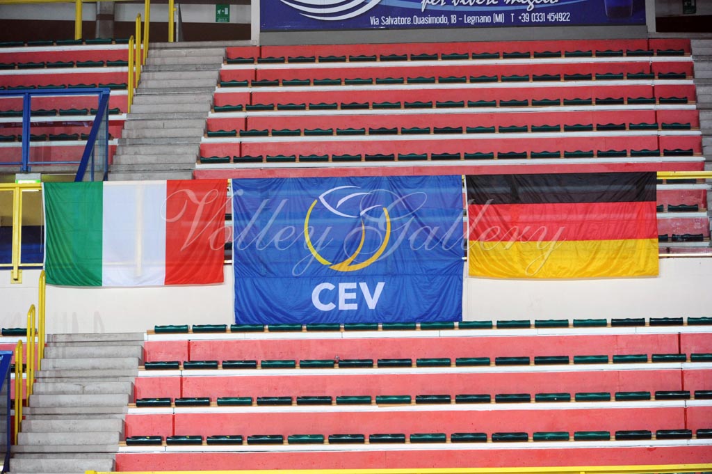 Yamamay Schweriner (00)